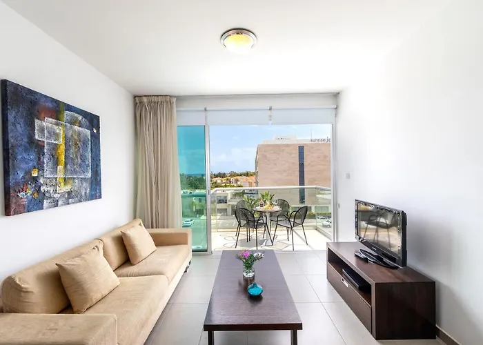 Coralli By Fig Tree Bay 普罗塔拉斯