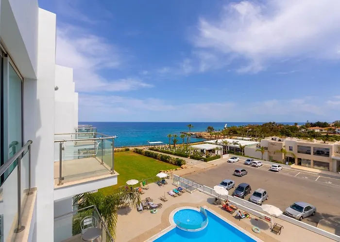 Coralli By Fig Tree Bay * 普罗塔拉斯